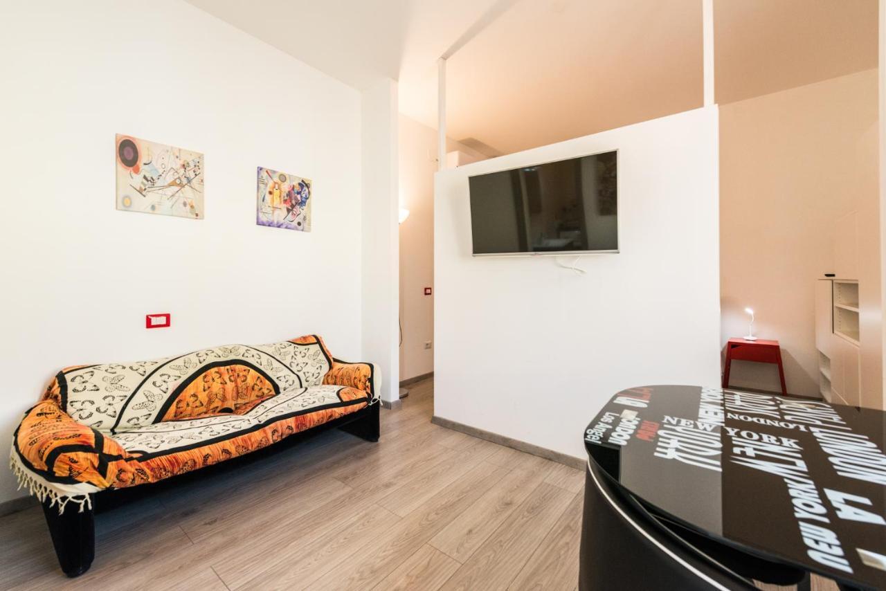 Geco'S Apartment Elmas Екстер'єр фото